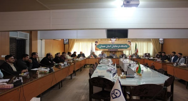 نگاه مسئولین نسبت به رفع نیازها و احتیاجات کانون ها و تشکل های دانشجویی، تقویت و حمایت لازم انجام شود 4