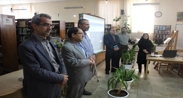 کافه کتاب و کارگاه آموزشی آشنایی با سامانه ی کتابخانه، پایگاه های اطلاعاتی فارسی و سامانه گلستان با تدریس متخصصان 5