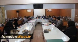 شورای صنفی رفاهی، پل ارتباطی میان مسئولین و دانشجو معلمان است
 2