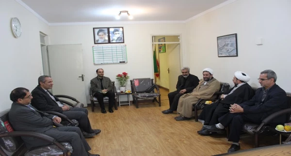 برگزاری و اداره ی جلسات مذهبی سلیقه ای نباشد و به شبهات جوانان پاسخ داده شود 4