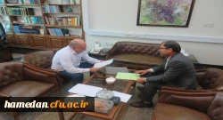 افراد با انگیزه، موثر و دلسوز را برابر اساس نامه در مجمع خیرین استانی دانشگاه فرهنگیان همدان به عضویت درآورید 2