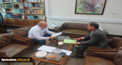 مهندس آزادبخت معاون سیاسی امنیتی استانداری همدان در دیدار با دکتر نجفی

افراد با انگیزه، موثر و دلسوز را برابر اساس نامه در مجمع خیرین استانی دانشگاه فرهنگیان همدان به عضویت درآورید