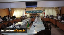 جلسه ی کارگروه اجرایی برگزاری برنامه های هفته ی قرآن و عترت
 4