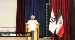 پاسخ به سوالات دانشجویان در حوزه های مختلف، در قالب جلسه پرسش و پاسخ دانشجویی 4