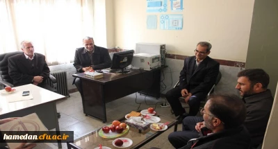 در بازدید رئیس بسیج اساتید استان همدان عنوان شد

دفتر بسیج اساتید دانشگاه فرهنگیان همدان یکی از فعال ترین دفاتر بسیج دانشگاه های استان است