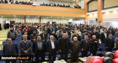 پروفسور زلفی گل در همایش هفته پژوهش در دانشگاه فرهنگیان همدان

دلیل به دنبال پژوهش رفتن، رسیدن به مرجعیت علمی است که می تواند فردی، گروهی، محلی و منطقه ای باشد