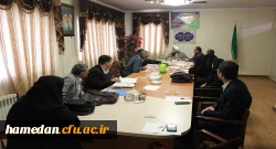 یکی از دستاوردها و برکات انقلاب اسلامی در سال های آغازین ایجاد وحدت بین حوزه و دانشگاه بود 2