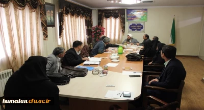 حجت الاسلام و المسلمین افلاکیان مسئول نهاد رهبری دانشگاه فرهنگیان همدان

یکی از دستاوردها و برکات انقلاب اسلامی در سال های آغازین ایجاد وحدت بین حوزه و دانشگاه بود