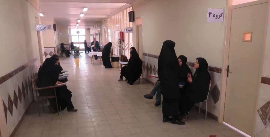اولین روز فرایند مصاحبه تخصصی از داوطلبان ورود به آموزش و پرورش استان همدان 4