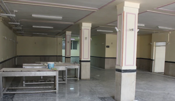 خانه تکانی در پردیس شهید مقصودی همدان برای استقبال از سال جدید
 12