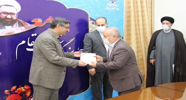 آیین تجلیل از معلمان برتر استان همدان در پنجمین روز از هفته بزرگداشت مقام معلم 5