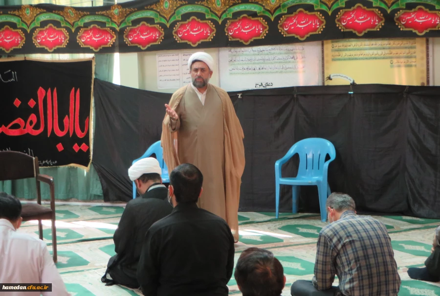 اقدام نشریه فرانسوی، سمت و سو دارد و از جانب منابع قدرت سازماندهی و با اهداف خاص طراحی شده است
 2