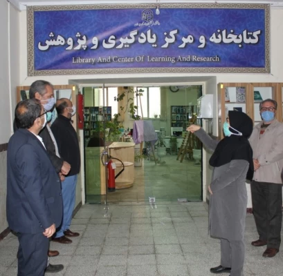 رونمایی از پوستر و تابلوی سر در جدید کتابخانه پردیس شهید مقصودی همدان
 2