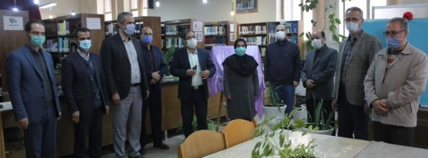 رونمایی از پوستر و تابلوی سر در جدید کتابخانه پردیس شهید مقصودی همدان
 4