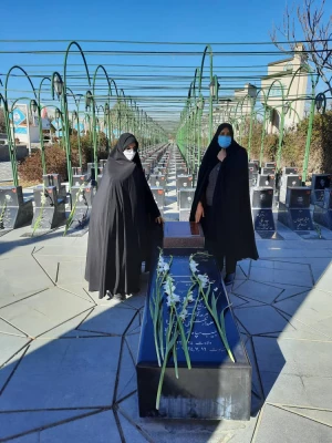 حضور در گلزار شهدا و تجدید میثاق با آرمان های امام راحل (ره) و شهدای گرانقدر انقلاب اسلامی 2