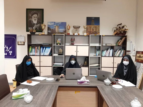 اولین نشست مجازی مسئولین و کارکنان این پردیس با دانشجومعلمان جدید الورود سال 1399 4