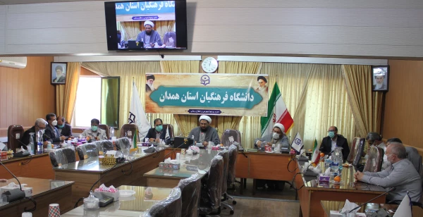 بررسی ملاک ها و شاخصه های انتخاب اصلح از منظر امام خمینی (ره) و مقام معظم رهبری (زید عزه) 4