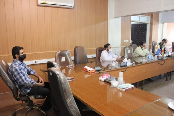 گزارش تصویری از تلاش همکاران و ادامه ی روند ثبت نام حضوری از دانشجویان نو ورود پردیس شهید مقصودی همدان 10