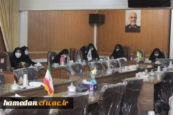 گزارش تصویری از تلاش همکاران و ادامه ی روند ثبت نام حضوری از دانشجویان نو ورود پردیس شهید مقصودی همدان 13