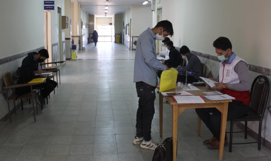 گزارش تصویری از تلاش همکاران، کانون ها، تشکل های دانشجویی و ادامه ی این روند را ملاحظه فرمایید 3