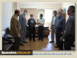 تجلیل از همکار روشندل شاغل در این پردیس به مناسبت روز عصای سفید 2