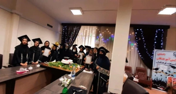 مراسم جشن دانش آموختگی دانشجو معلمان دختر ورودی سال 1396 4