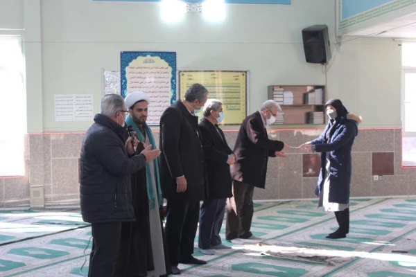 برگزاری مراسم جشن فاطمی و تقدیر از بانوان شاغل در پردیس شهید مقصودی همدان 4