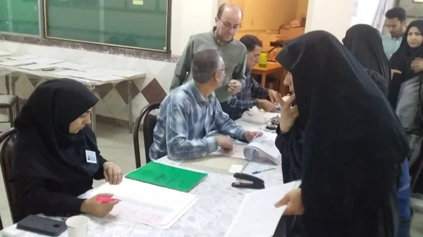 به طور میانگین، روزانه بین 150 تا 170 نفر از پذیرفته شدگان، مصاحبه تخصصی می شوند  2