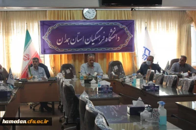 در نشست با اعضای شورای صنفی رفاهی دانشجویی پردیس شهید مقصودی مطرح شد

شورای صنفی بازوی توانمند و پل ارتباطی میان مسئولین و دانشجو معلمان است

