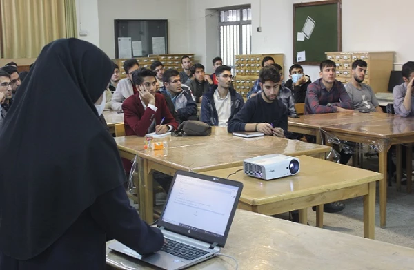 کارگاه آموزشی آشنایی با راهبردهای جستجو و استفاده از پایگاه های اطلاعاتی  3