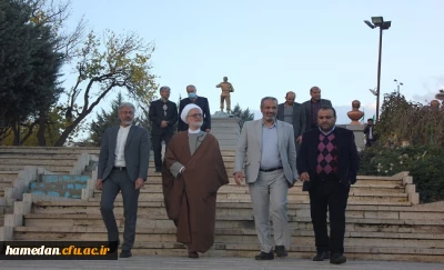 در حاشیه نشست تخصصی فرهنگی اجتماعی منطقه 3 کشور انجام شد

بازدید از باغ موزه دفاع مقدس همدان