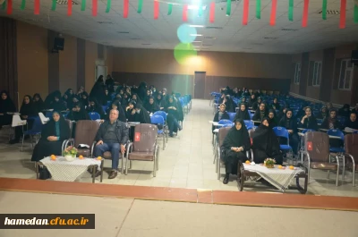 در ایام شهادت حضرت زهرا (س) در پردیس شهید باهنر برگزار شد

یادواره شهدا همراه با اجتماع دانشجو معلمان زینبی