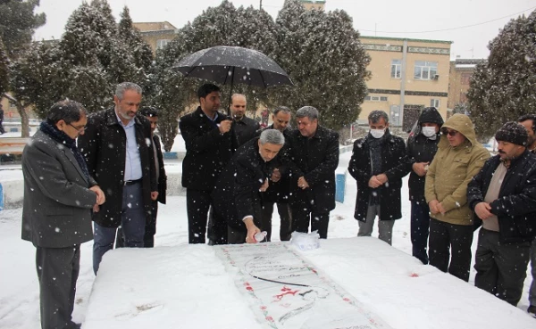 نخبگان در دانشگاه فرهنگیان گردهم بیایند تا دستیابی به افق ترسیم شده برای این دانشگاه محقق شود 5