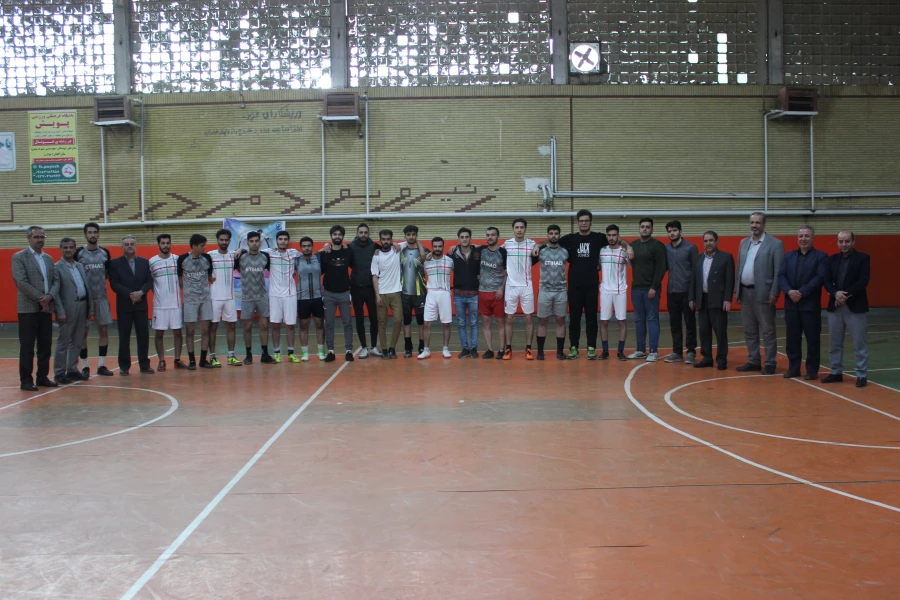 اولین لیگ فوتسال دانشجویی پردیس شهید مقصودی همدان 4