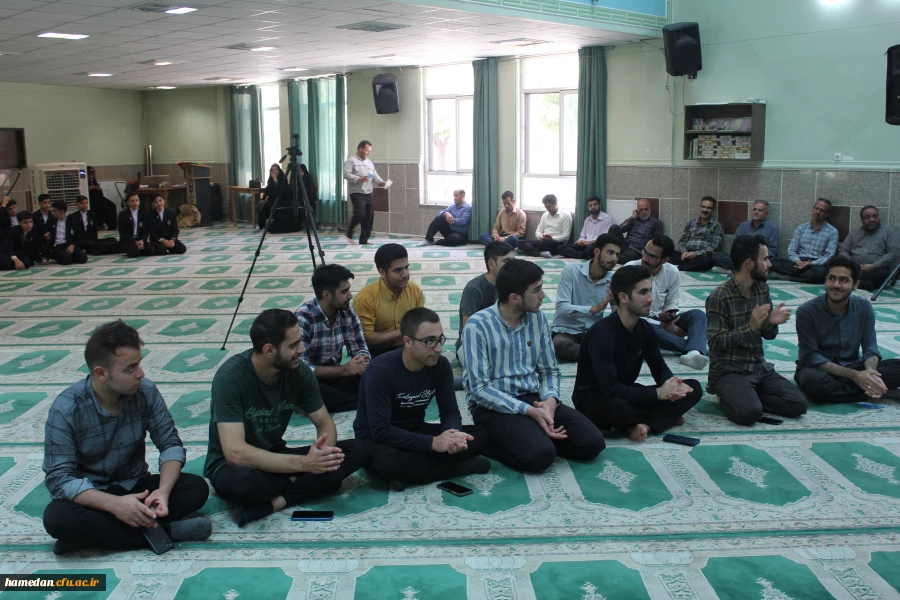 مراسم جشن و مولودی خوانی در پردیس شهید مقصودی همدان 4