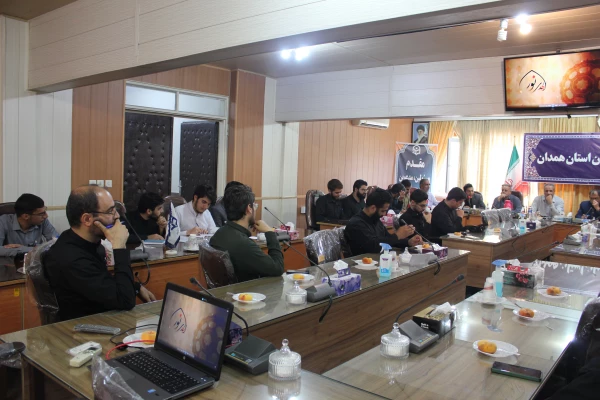 مراسم تکریم و معرفی مسئول بسیج دانشجویی پردیس های دانشگاه فرهنگیان همدان 7