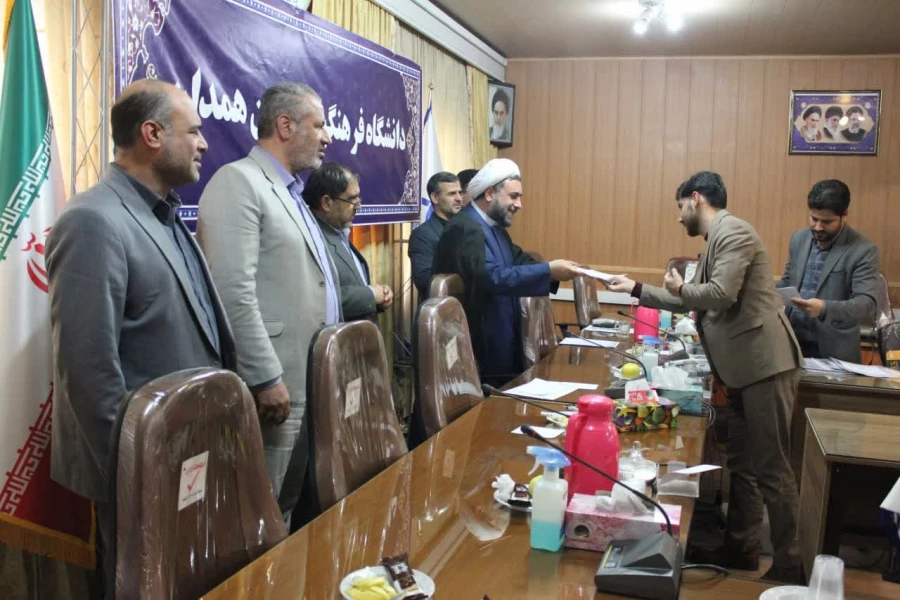 جذب حداکثری، برنامه ریزی مطلوب و دقت بالا در اجرای برنامه ها مد نظر قرار گیرد 6