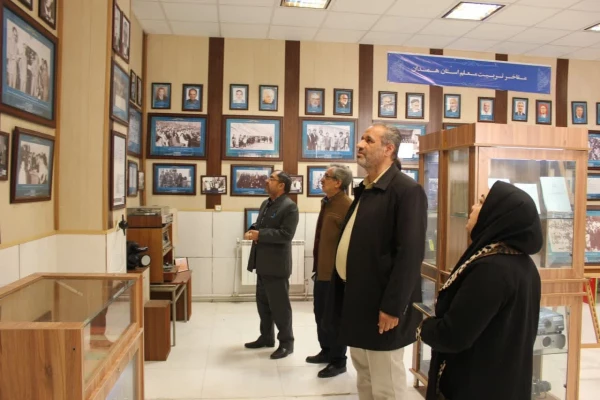 بازدید از موزه اسناد و مفاخر مراکز تربیت معلم استان همدان
 2