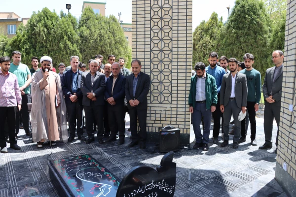  تجمع دانشجویی در تأیید و حمایت از آزادی خواهی دانشجویان جهان و حمایت از غزه 3