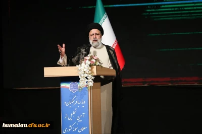 رئیس جمهور در مراسم تجلیل از معلمان نمونه کشور؛

بنای دولت تقویت دانشگاه فرهنگیان در همه زمینه ها بویژه جذب اساتید برجسته است