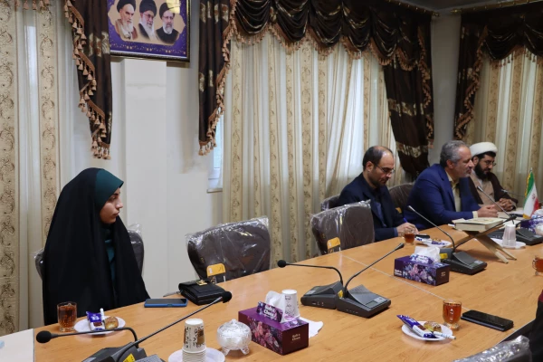 شهدای دانشجو معلمان با اهدای خون خود دست به فرهنگ سازی زده اند 4