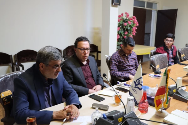 شهدای دانشجو معلمان با اهدای خون خود دست به فرهنگ سازی زده اند 6