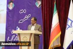 داننشجو معلمان باید جایگاه معلمی را قدر بدارند و از این که در آستانه ورود به کسوت معلمی هستند شاکر باشند 3