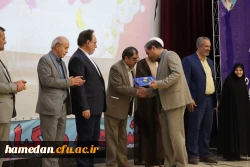 داننشجو معلمان باید جایگاه معلمی را قدر بدارند و از این که در آستانه ورود به کسوت معلمی هستند شاکر باشند 7