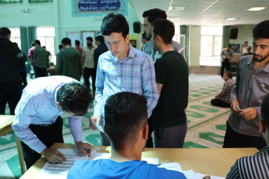 نفرات برگزیده انتخابات شورای صنفی پردیس شیهد مقصودی مشخص شدند 4