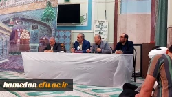 جلسه پرسش و پاسخ دانشجویی با حضور مسئولان در نمازخانه پردیس 5