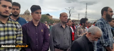 در میدان امام خمینی(ره) همدان برگزار شد

برگزاری مراسم سوگواری شهادت آیت اله رئیسی و دیگر شهدای سانحه سقوط بالگرد