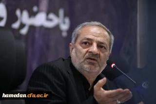 وزیر آموزش و پرورش در نشست مشترک رئیس و اعضای هیأت رییسه با مدیران استانی دانشگاه فرهنگیان :

دانشگاه فرهنگیان از اولویت های اساسی آموزش و پرورش است