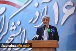 محور تمام برنامه های دانشگاه فرهنگیان دانشجومعلمان هستند 2