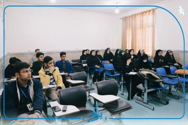 حضور دبیران کانون یاریگران زندگی و انجمن زبان و ادبیات فارسی پردیس های استان همدان در اولین دوره تتق ادیبان 4